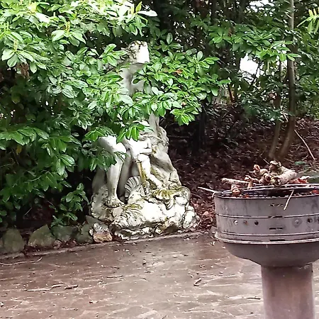 Marcinelle Jardins De La Fontaine Qui Bout Parking Gratuit Apart-hotel