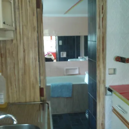 Marcinelle Jardins De La Fontaine Qui Bout Parking Gratuit