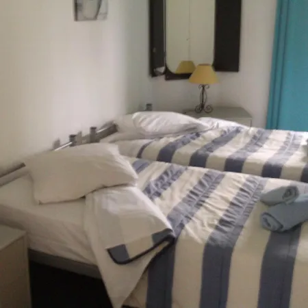 Apart-hotel Marcinelle Jardins De La Fontaine Qui Bout Parking Gratuit Charleroi