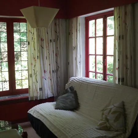 Marcinelle Jardins De La Fontaine Qui Bout Parking Gratuit