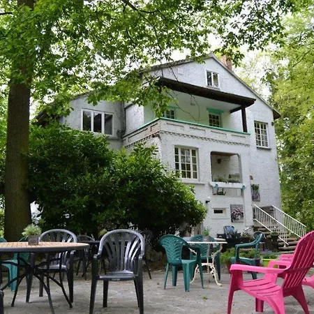 Marcinelle Jardins De La Fontaine Qui Bout Parking Gratuit