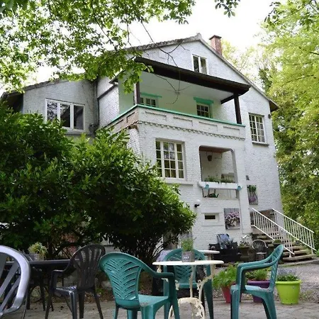Marcinelle Jardins De La Fontaine Qui Bout Parking Gratuit Apart-hotel 3*